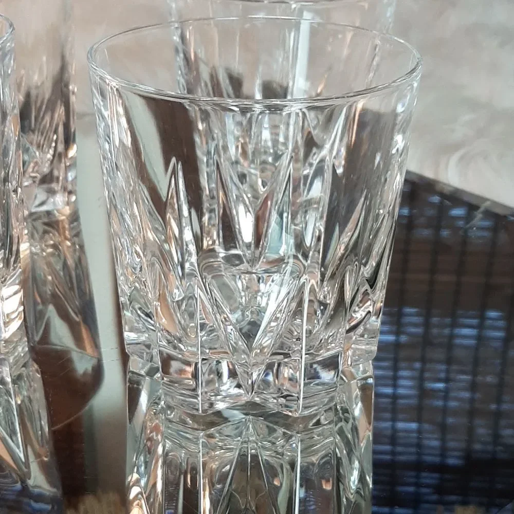 Crystal Vintage  4 T x10  x 9 Round ( Mix  Drink   Glasses‎